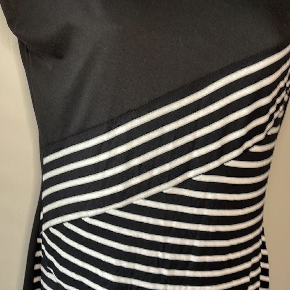 Black dress with white stripes Size Large - Picture 3 of 6